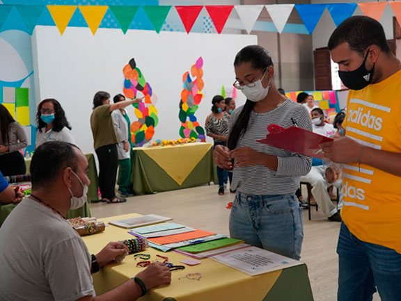 Feria de emprendimiento “Juntos por una mente más emprendedora